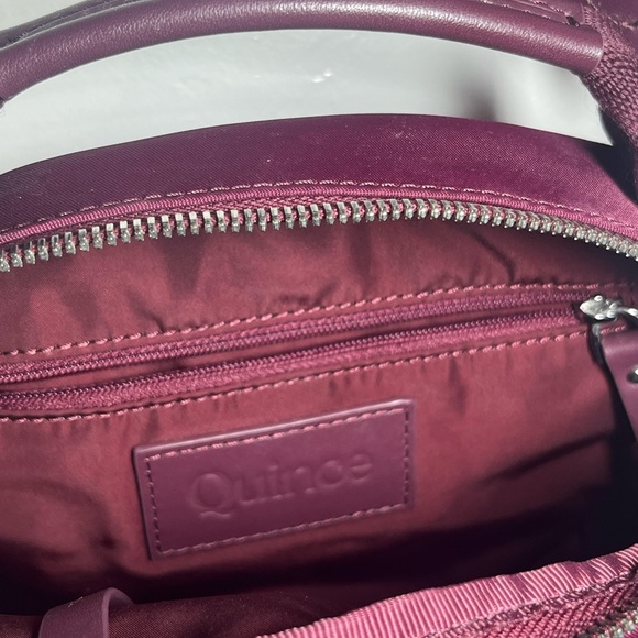 Quince Revive nylon crossbody bag, burgundy - Picture 3 of 8